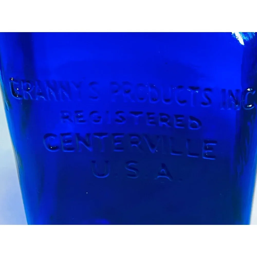 Vtg Grannys Products 2-Quart Cobalt Blue Glass Jar Hinged Lid Centerville TX USA